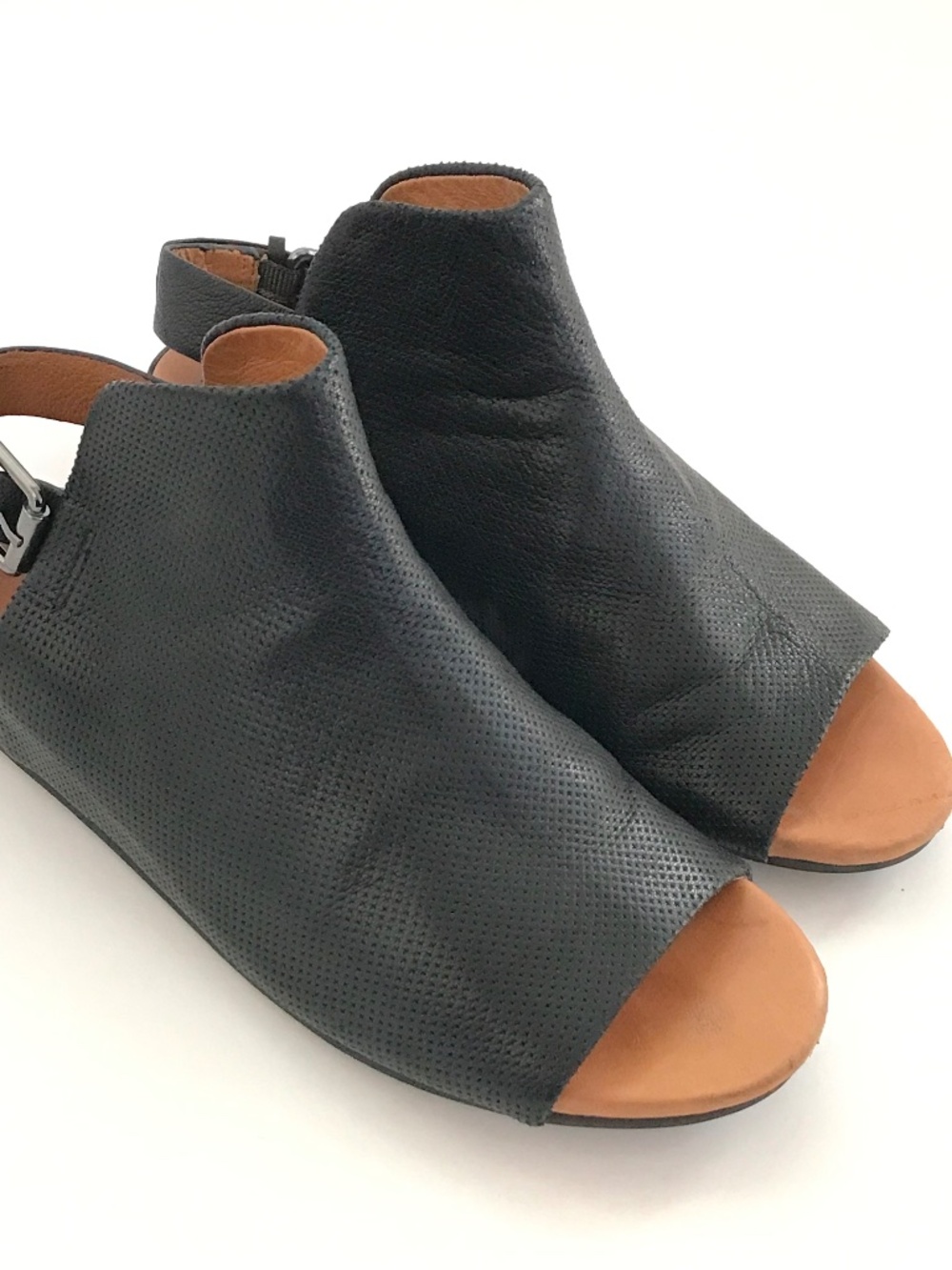GENTLE SOULS Boho Black Leather Sandals Rocker 3 Kenneth Cole Women’s Size 6